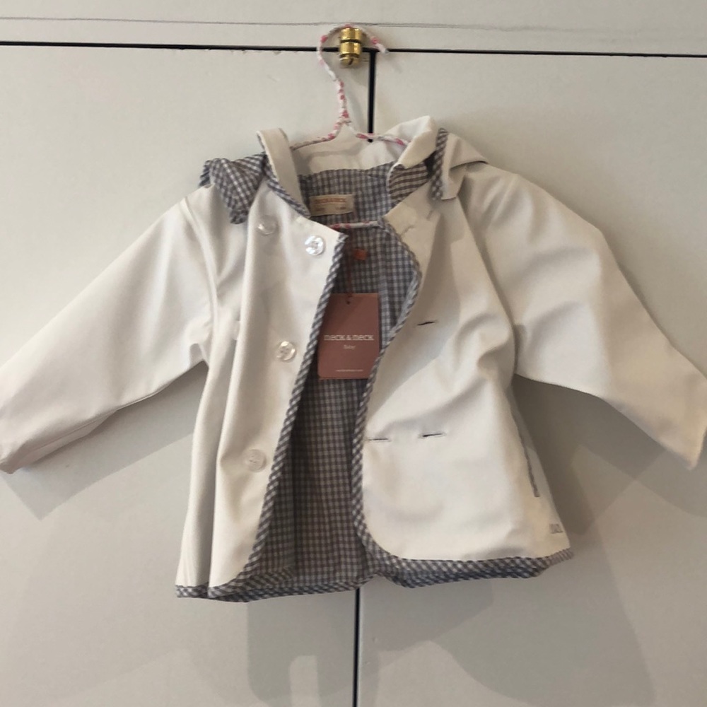 NWT NECK&NECK Raincoat 12-18 months